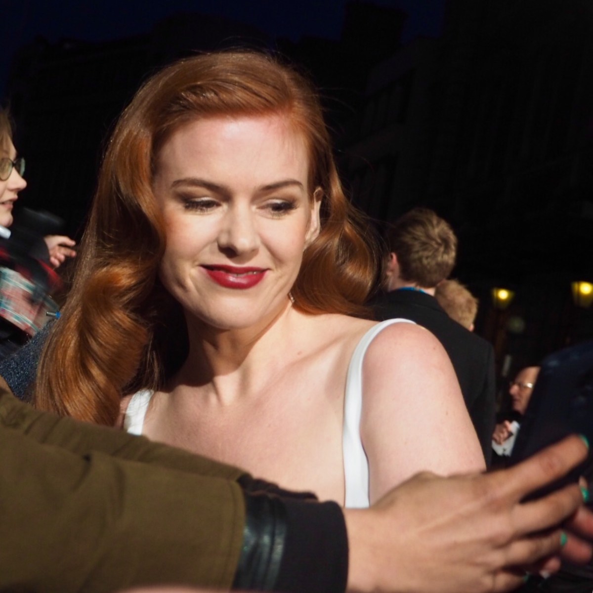 Isla Fisher on the #EEBAFTAs Red Carpet 2016 taken on an Olympus OMD EM10